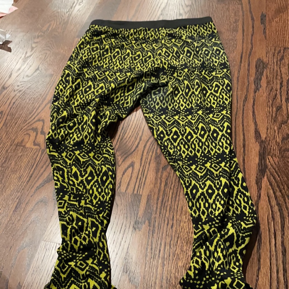 Pants - Picture 5 of 7